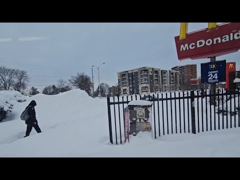  SKIPPING BREAKFAST TO EAT THIS  KFC COMBO MEAL. #kfceatingvlog#crispyfriedchicken#fastfoodfeast