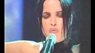 Video thumbnail of "2000-07 - The Corrs - Breathless (Live @ TOTP)"