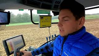 New Holland odwiedza Pana Piotra Maciochę po pięciu latach użytkowania ciągnika.