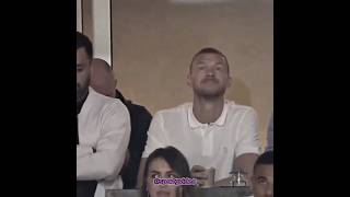 Edin Džeko İhtiyar Delikanlı