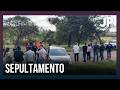 Última despedida: corpo de Euclides chega ao Cemitério Bom Pastor