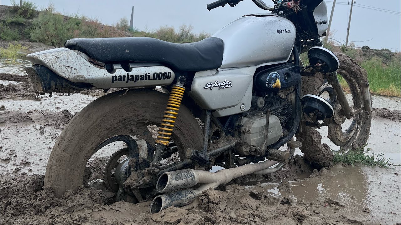 आज तो अपनी (bike) के सात खूब मस्ती करी 😎off roading 😄