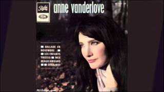 Anne Vanderlove - Ballade de novembre & Montréal-Mirabel.wmv chords