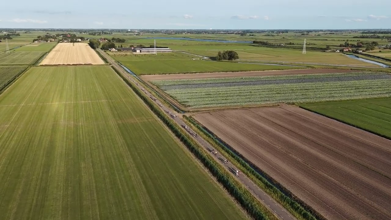 Het vertrek van de wandelaars van de 100 van Leeghwater 2026 DJI 20260731200904 0046 D