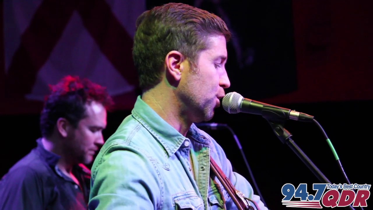 Josh Turner performs "Long Black Train" at QDR's Happy Q Year Pt 2 Show