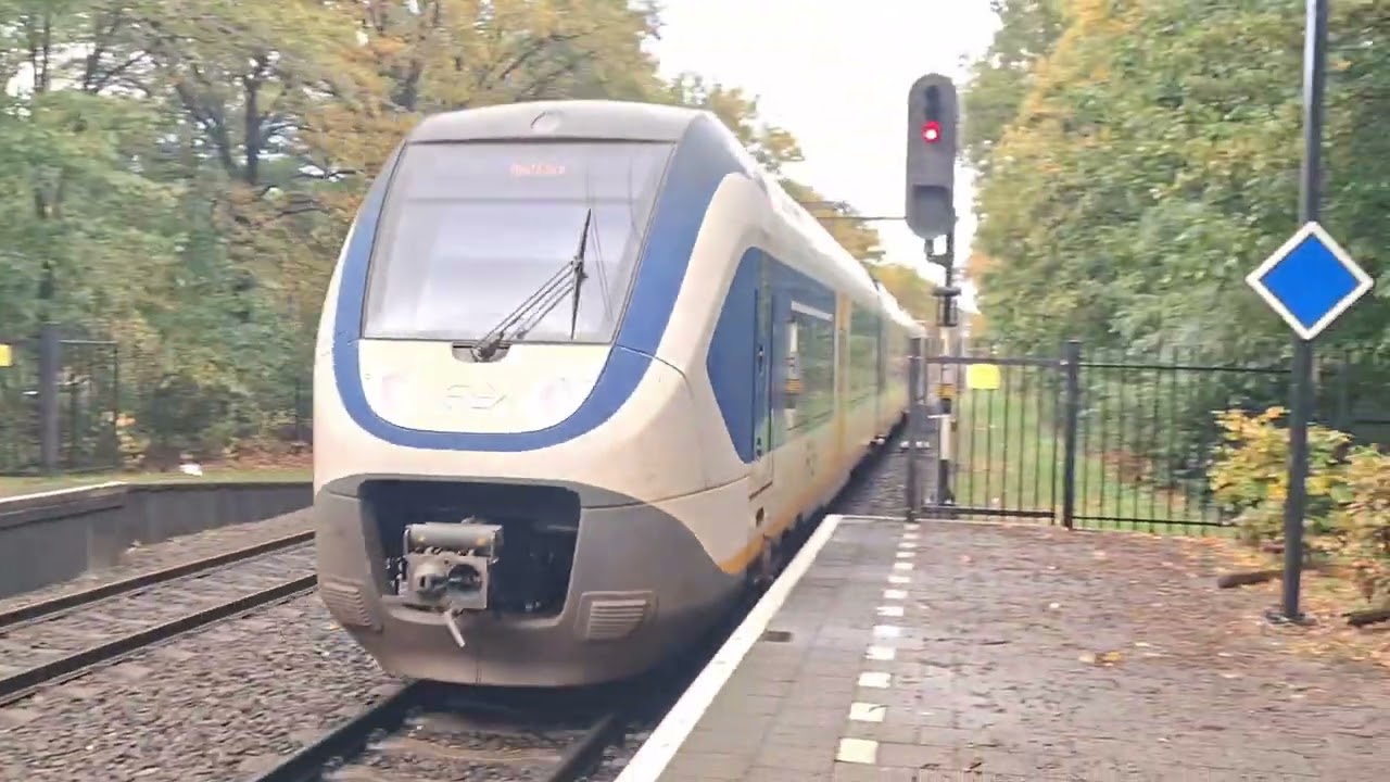 Trains at: Utrecht cs/Lunetten, Hilversum (+Media Park) Naarden-Bussum and Almere Centrum ft:Tr.Alm