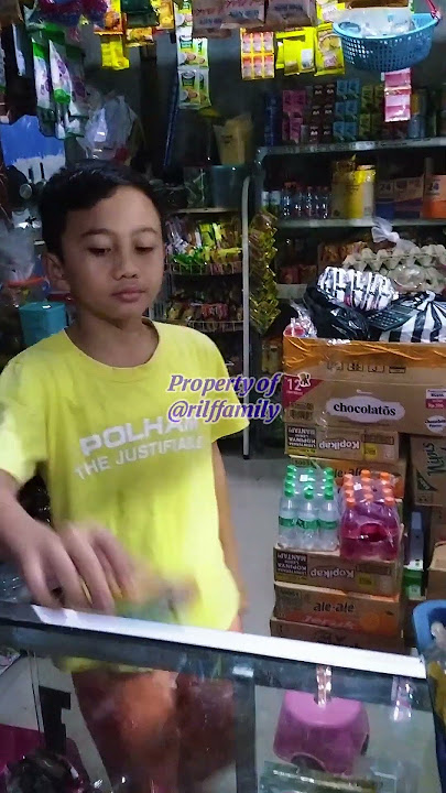 HUTANG BERTAHUN TAHUN DI WARUNG@rilffamily #lucu #komedisketsa#shorts