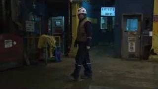 Hoist operator