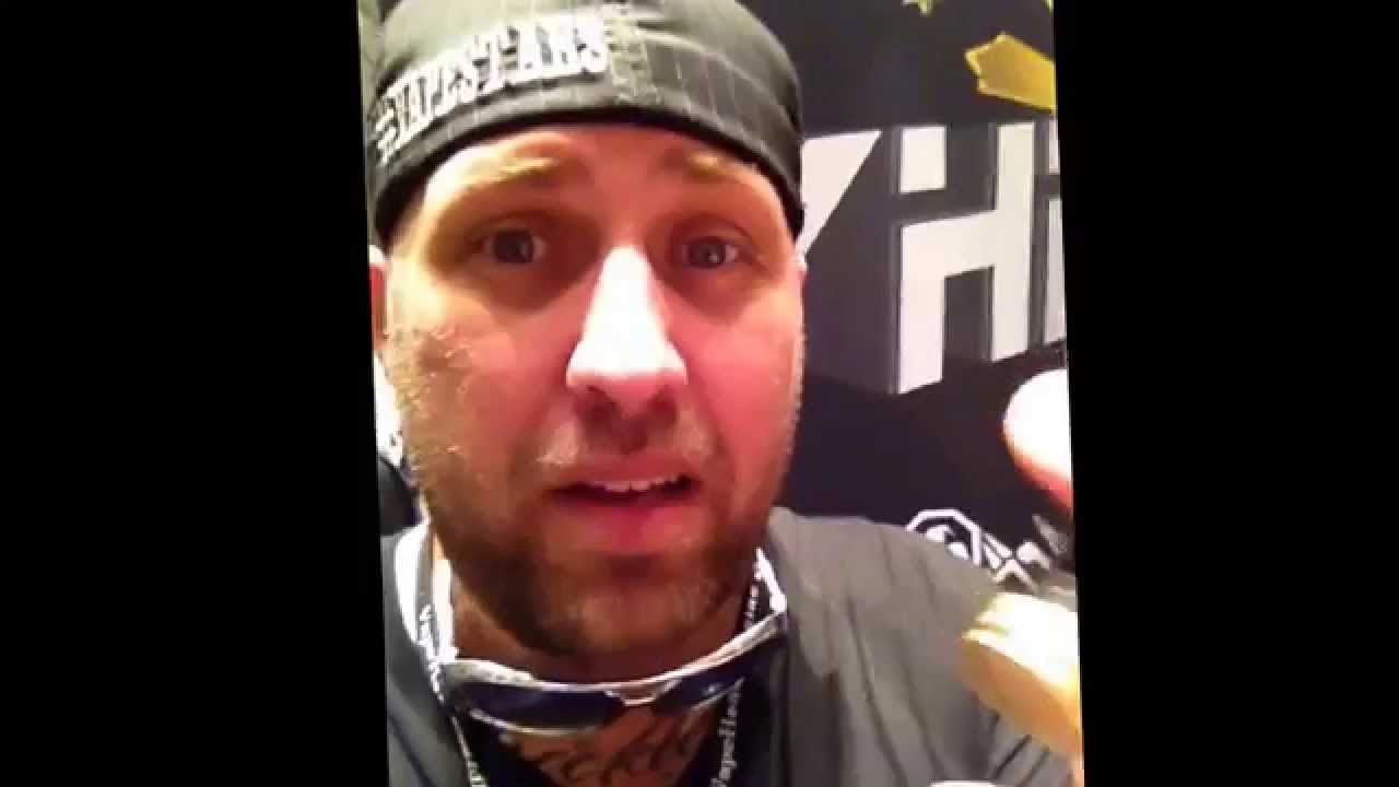 Oh yeah! VAPE HEAD ORIGINS booth with the VHO family! Full review coming when I get home!