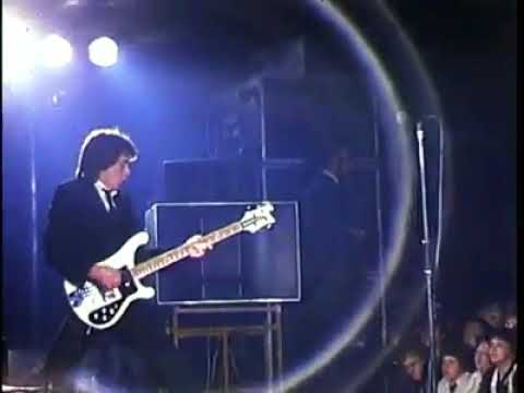The Jam Live - Newcastle Upon Tyne Mayfair Ballroom 1977 - YouTube