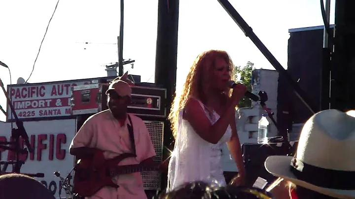 Freddie Poole (with Ellis Hall) - "Proud Mary" @ S...