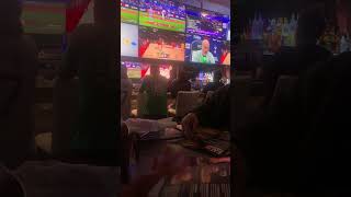 DAVE AND BUSTERS SCREEN