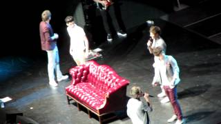 One Direction Does The Macarena