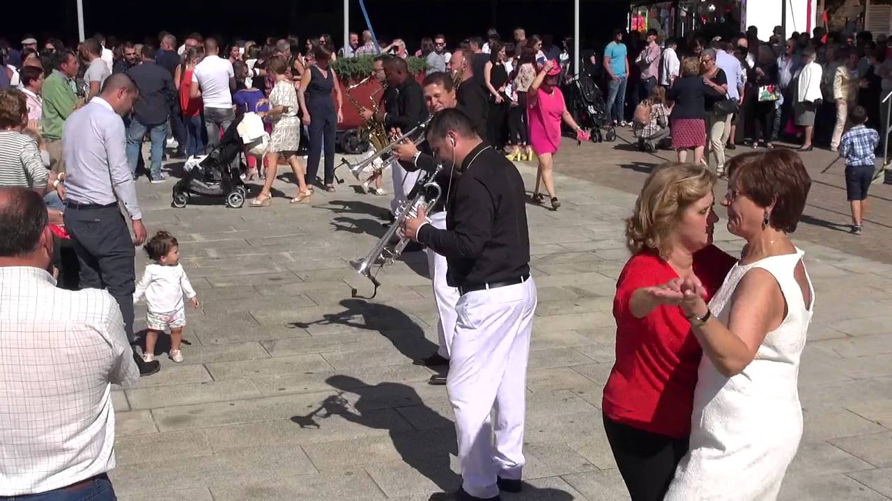 AMARRATE ORQUESTA TREBOL.