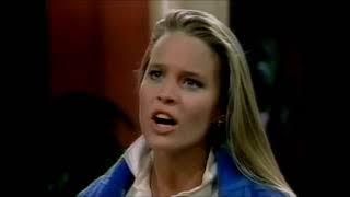 Robin Wright as Kelly Capwell / SB