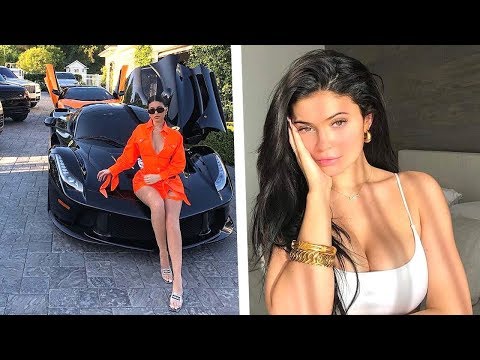 Video: Kylie Jenner Net Değer: Wiki, Evli, Aile, Düğün, Maaş, Kardeşler