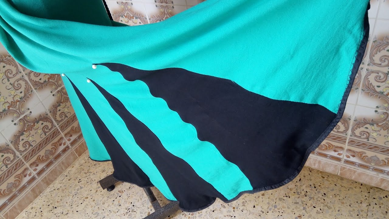 روبة لي بانو لي راها على المودة / طريقة التفصيل والخياطة( ڨندورة بالمثلثات)