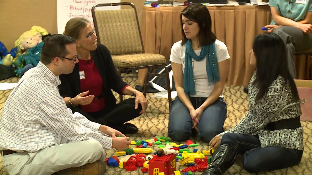Teaching Group Leaders, Therapists & Teachers about Social Coaching