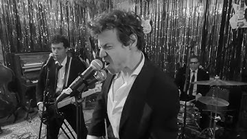 His Lordship plays How I Wrote Elastic Man by The Fall.