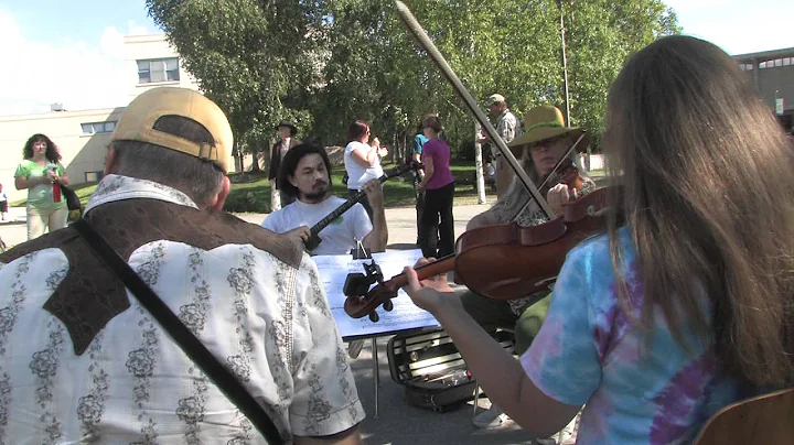 UAF - Ester Jellyjam performs outside