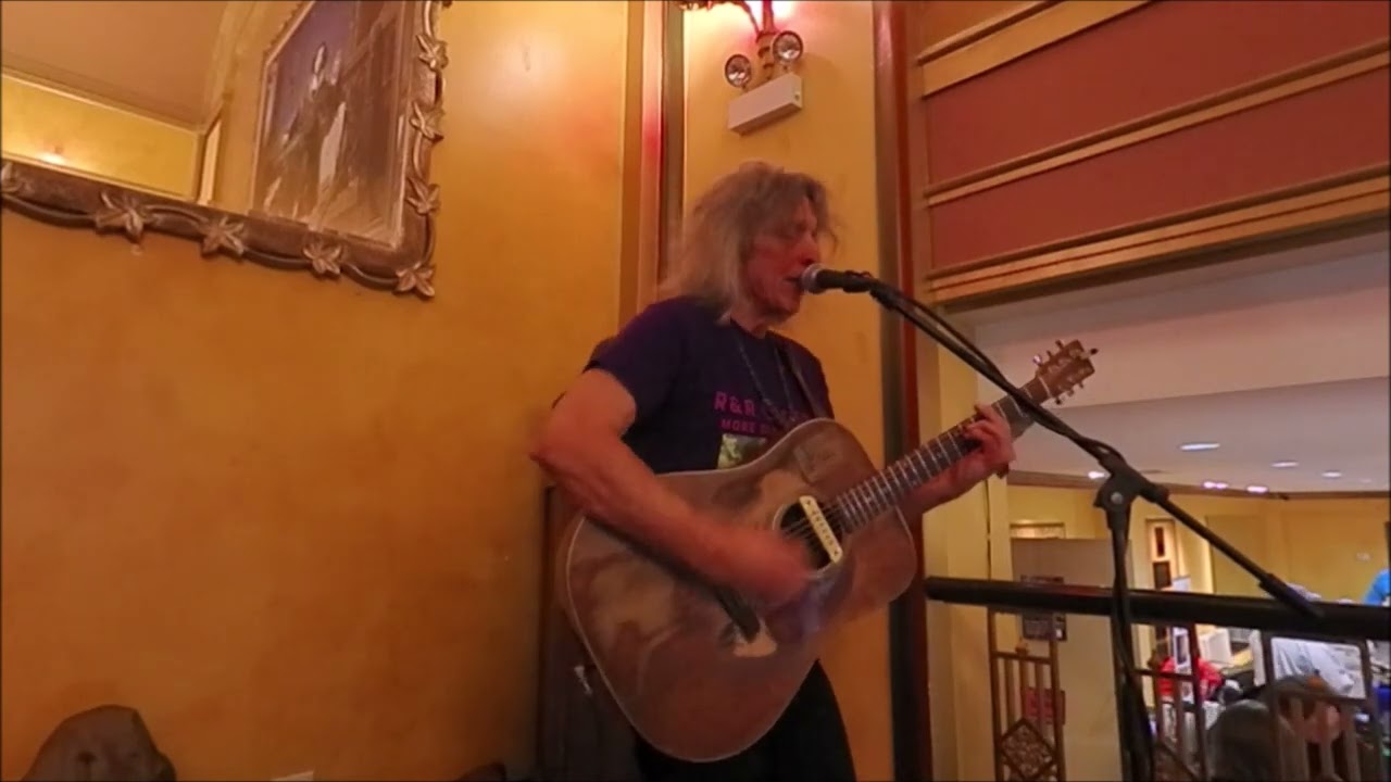 Angels Wanna Wear My Red Shoes Performed by David Walter Smith 02/01/26 www.davidwaltersmith.com