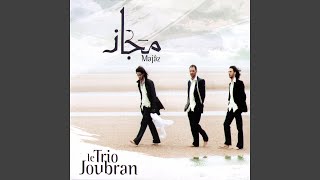 Video thumbnail of "Le Trio Joubran - Sama-Sounounou"
