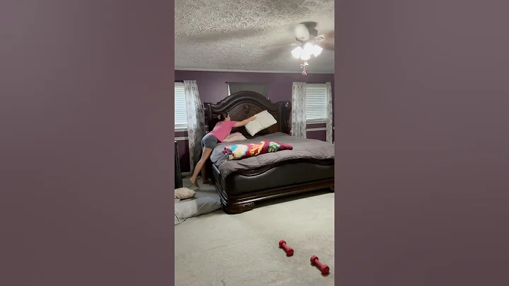 Making my Bed is a Must !!! #fypシ #shorts #cleaning #cleaningmotivation #bedroom