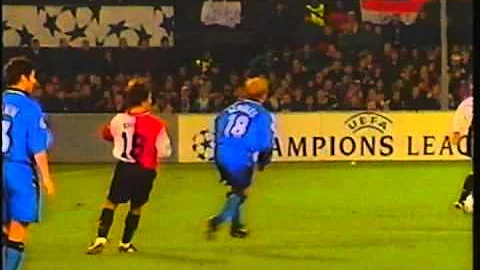 1997 November 5 Feyenoord Holland 1 Manchester United England 3 Champions League - DayDayNews
