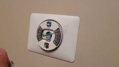 How to remove Nest Learning Thermostat from wall plate