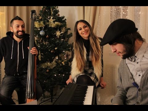 Have yourself a merry little Christmas - Viorica Pintilie - live - Home Session