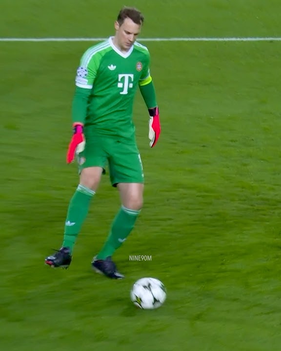 Neuer Isn’t Neuer Anymore 😢