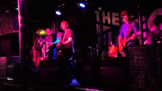 Three Times Enough - Something's Going On (Live at The Fleece)