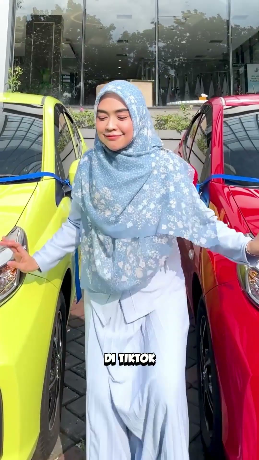 SYOKK BANGET.. Tiba tiba dapet 2 Mobil.. #riaricis