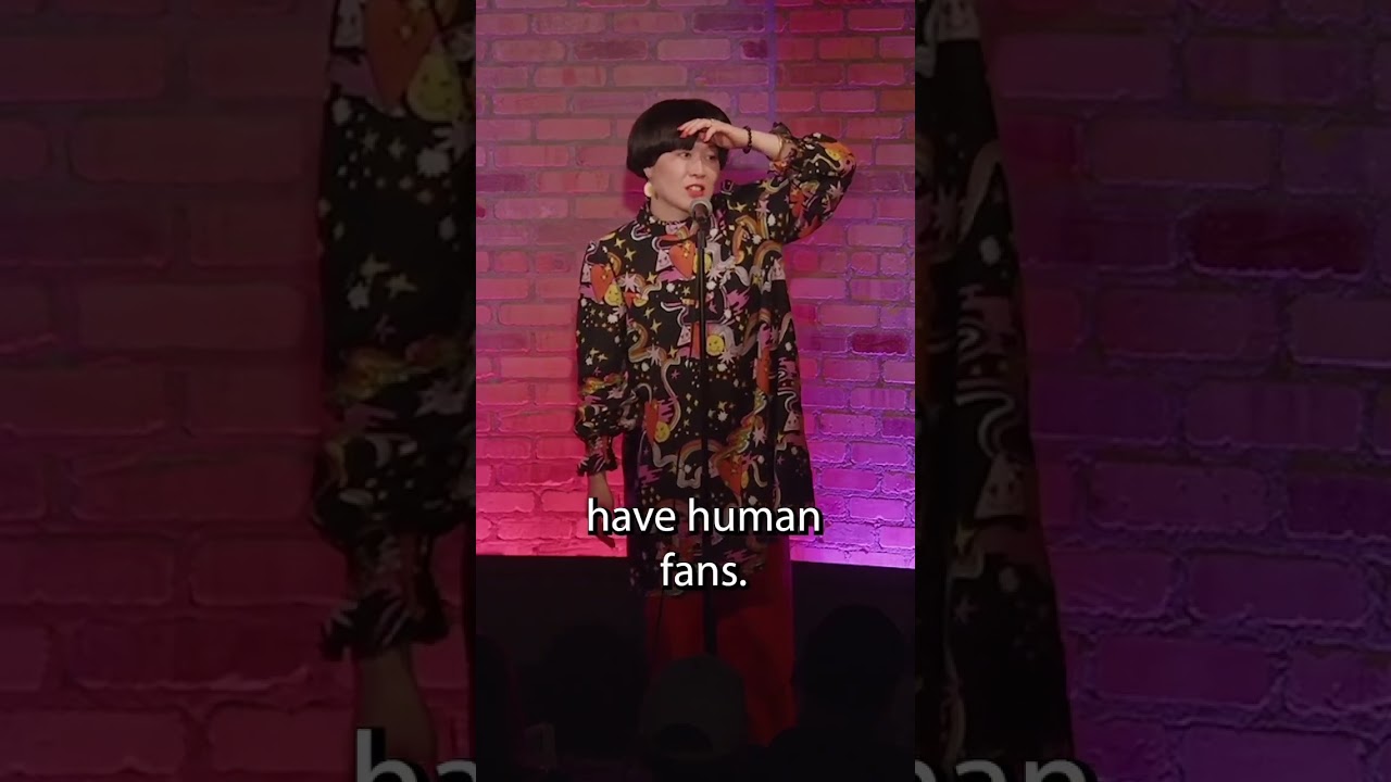 Да, у меня разнообразная фан-база! 😤 А тебе-то какое дело?