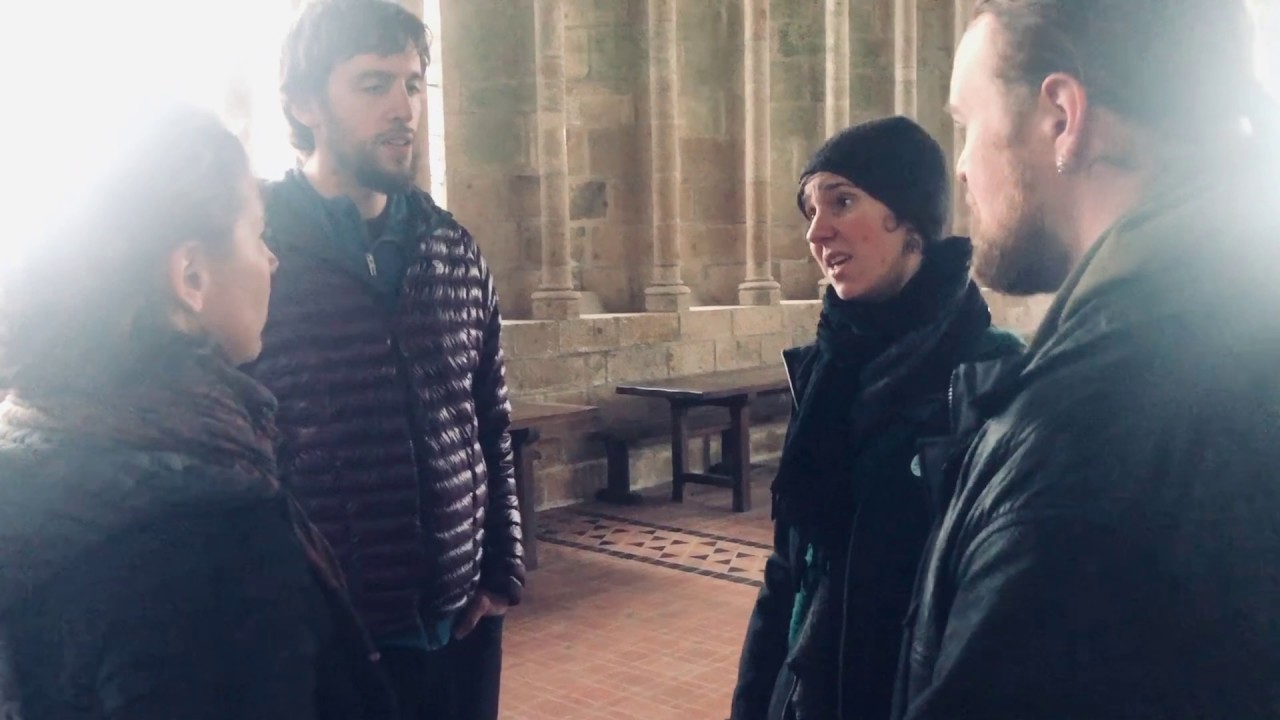 YouTube पर Windborne - The Terror Time (Ewan MacColl) - Mont Saint Michel देखें YouTube पर Windborne - The Terror Time (Ewan MacColl) - Mont Saint Michel देखें