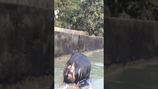 there summing tow friend#comedy #ytshorts #shortsvideo #