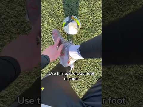 वीडियो: बॉलिंग बॉल को साफ करने के 3 तरीके