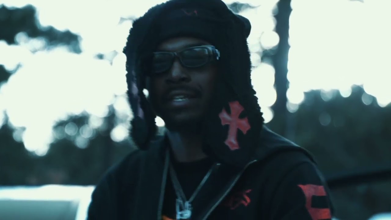 Watch YS - Captions (Official Music Video) on YouTube Watch YS - Captions (Official Music Video) on YouTube
