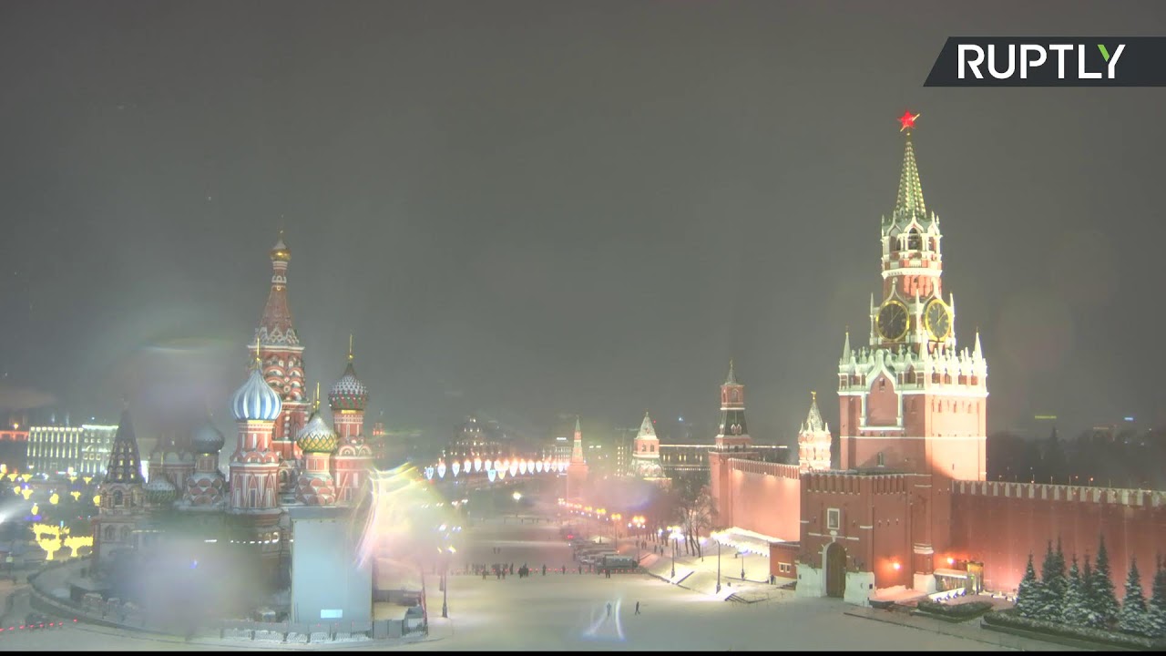 Новогодний салют в Москве