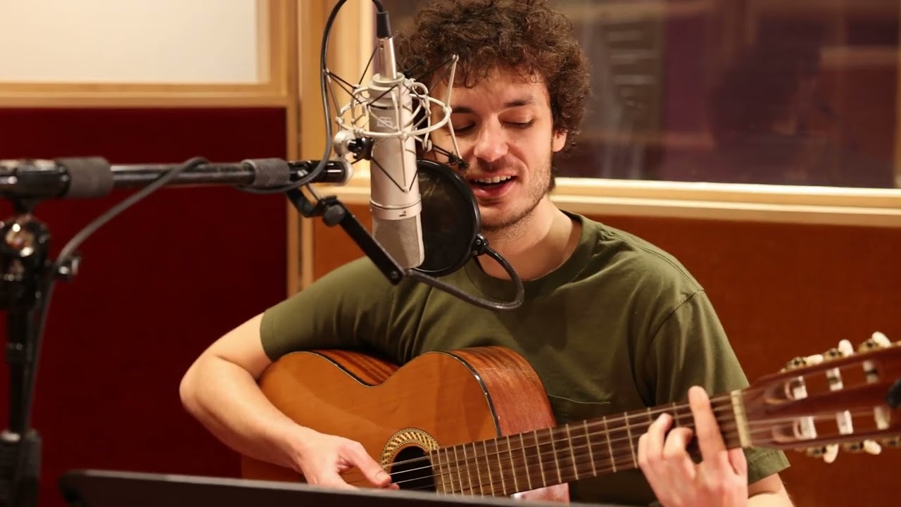 Watch Hasret (Nazım Hikmet) (featuring Bengisu Gökçe) on YouTube Watch Hasret (Nazım Hikmet) (featuring Bengisu Gökçe) on YouTube