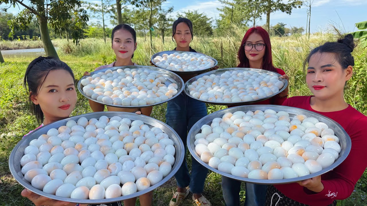 Amazing cooking fresh egg crispy and cook rice fried recipe in my village