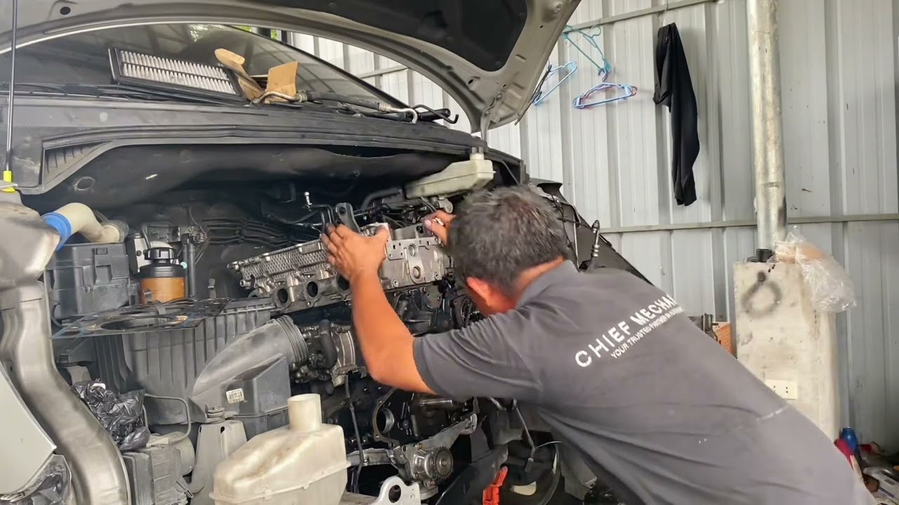 PART 2 HYUNDAI STAREX CRDI ENGINE LOW POWER REPLACE PISTON RING AND CYLINDER HEAD GASKET