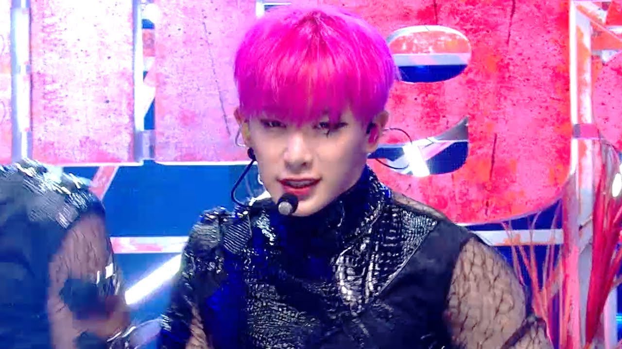 MONSTA X - Alligator [Music Bank Ep 968] - YouTube