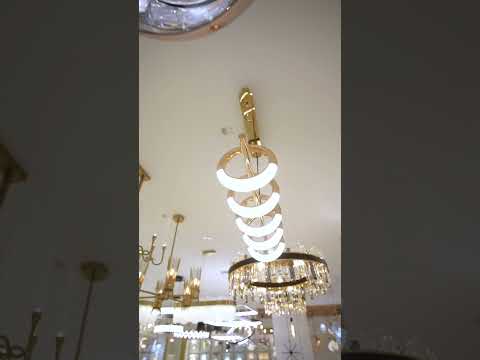 استعد لإطلاق العنان لإبداعك في تصميم ديكورك مع ثريا فانوس المودرن ذات الدوائر متغيرة الشكل 