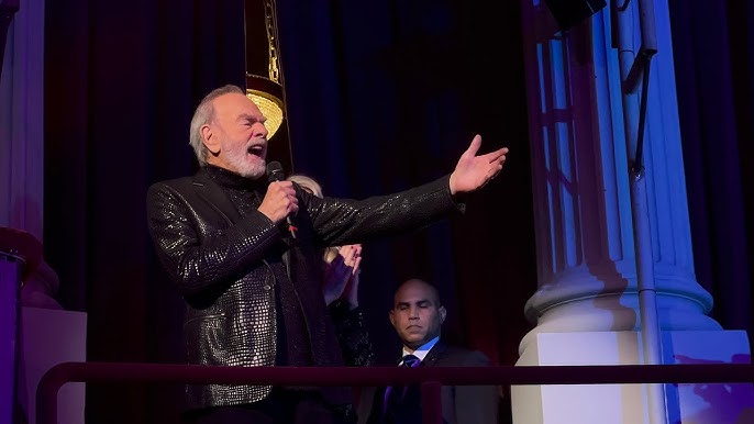 Neil Diamond makes appearance and sings at Opening Night for “A Beautiful Noise”!