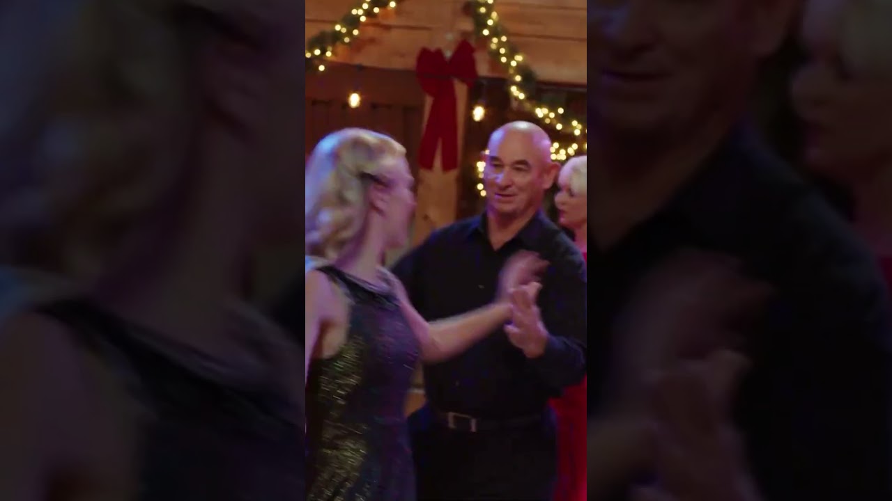 Die Beiden schwingen das Tanzbein! 💖❄️ Film: Meine Weihnachtslieb #moviedome