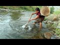 Primitive In forest one - woman Catch Dark - dog  Eating Dark delicious Catch crocodile