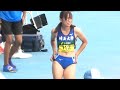 なにかが...