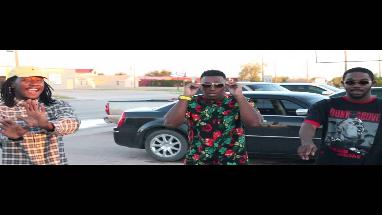 Mira B-DAILY Ft. Aye-Pee & King Lukas - Usually en YouTube Mira B-DAILY Ft. Aye-Pee & King Lukas - Usually en YouTube
