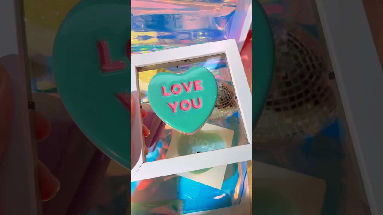 DIy Giant Heart Candy Wall Art – Love You in Pop Art Style 💖🍬 Yolkyspace